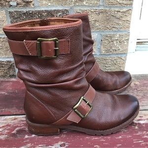 🍄 Sofft Saxton Brown Leather Ankle Bootie